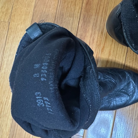 Black Leather Women's Cowboy Boots - Picture 4 of 5